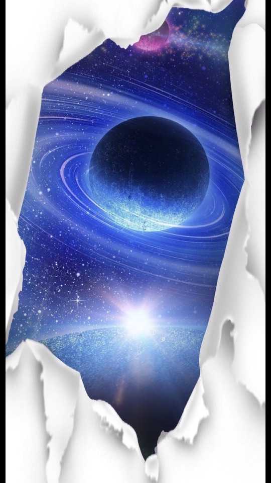 白い紙の破れ目から、青い惑星と星空、下方の光が現れる合成画像。